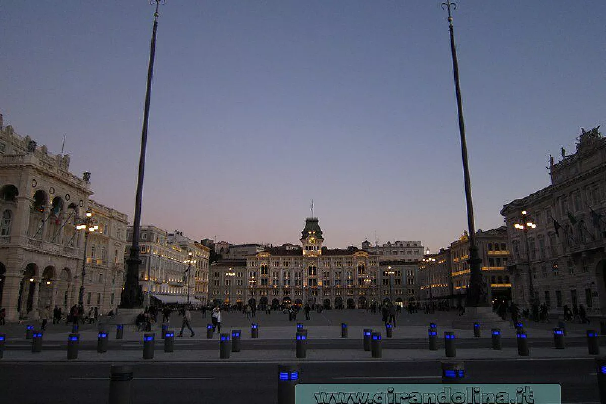 Piazza Dell'Unita' D'Italia