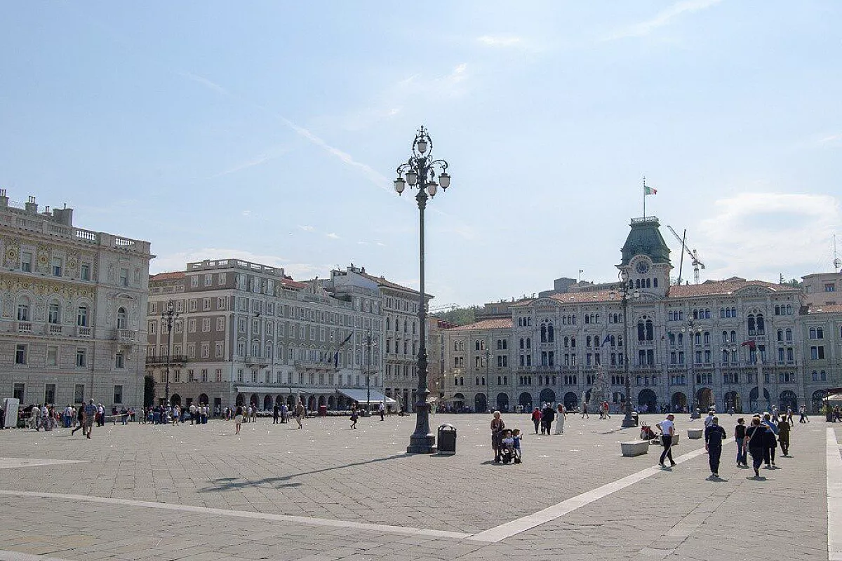 Piazza dell'Unità d'italia, Trieste