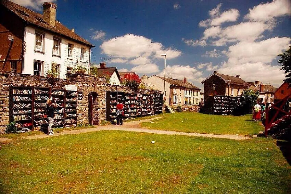 Hay-on-Wye: la città che profuma di libri!