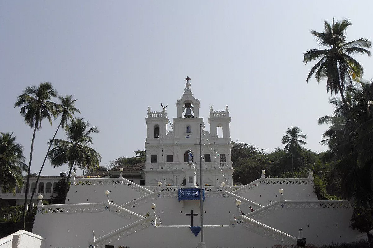 India - I templi rupestri del Maharasthra e le spiagge del Goa