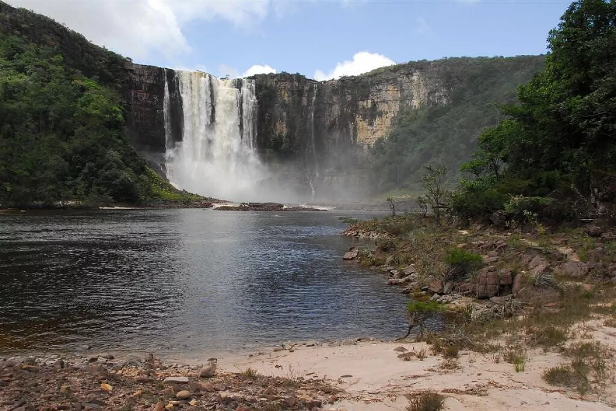 Salto Aponwao