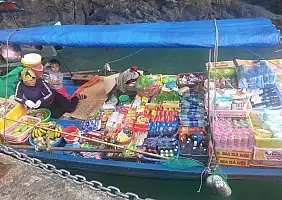 turistipercaso halong-bay-mare-du8xz