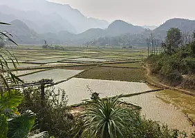 turistipercaso halong-bay-mare-wvcvw