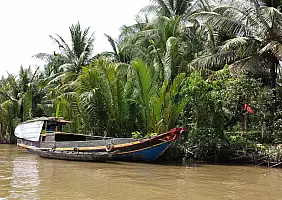 turistipercaso halong-bay-mare-yk83a