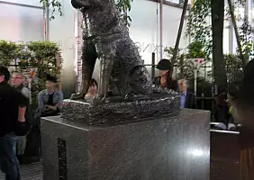 turistipercaso hiroshima-monumento-m8k1b