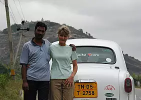 turistipercaso india-country-m8bus
