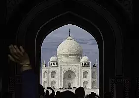 turistipercaso india-del-nord-themepark-yvafr