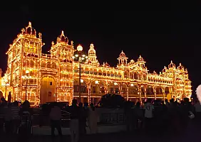 turistipercaso india-newqs