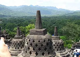 turistipercaso indonesia-e96gn