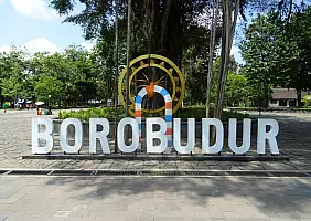 turistipercaso indonesia-gjuzm