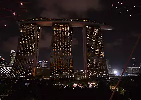 turistipercaso indonesia-mh91b