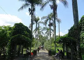 turistipercaso indonesia-vy5wj