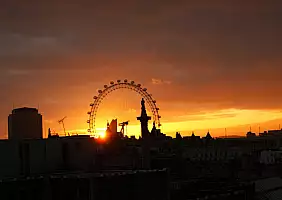 turistipercaso inghilterra-jq8aw