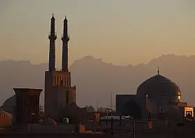 turistipercaso iran-drf2v