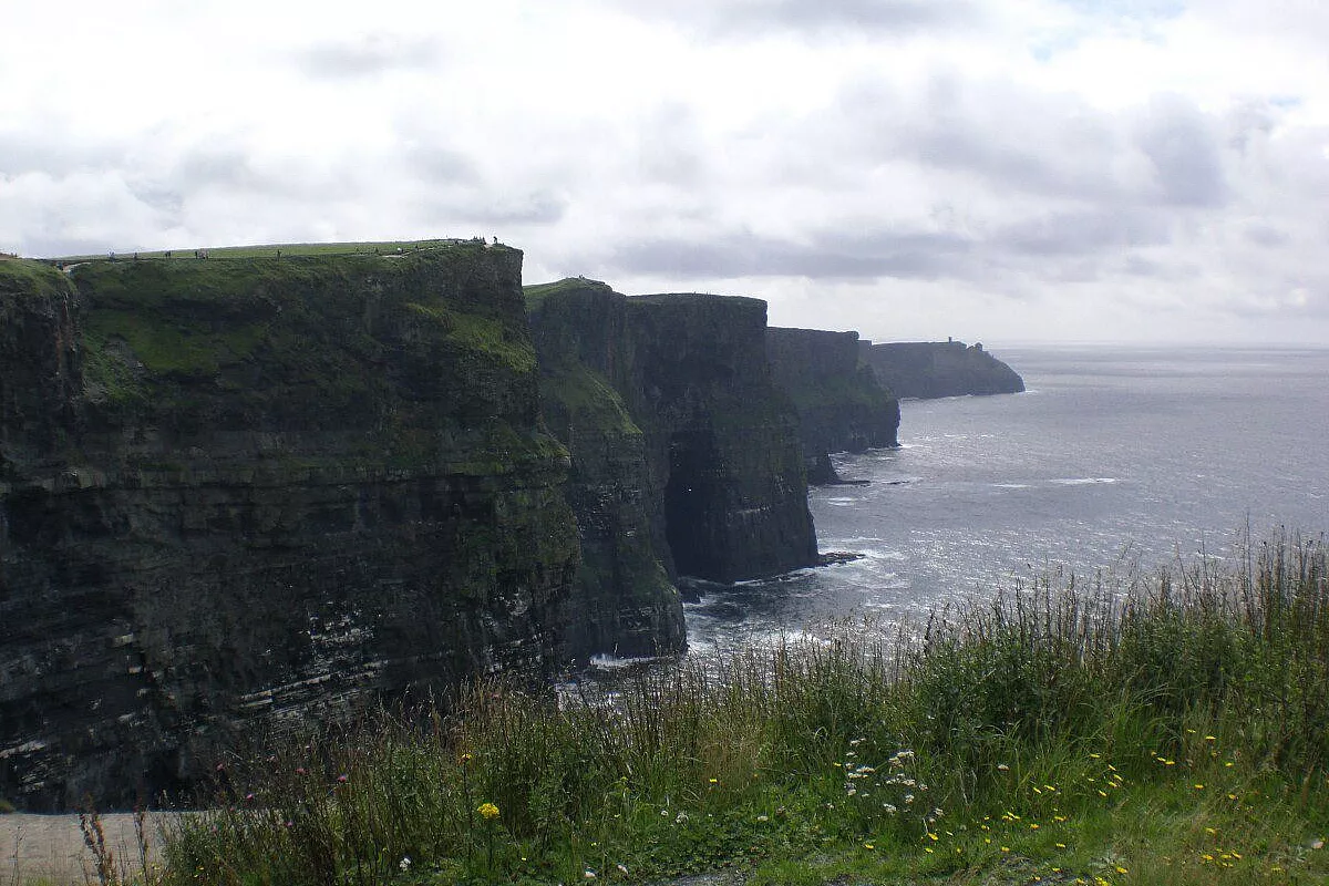 CLIFFS OF MOHER