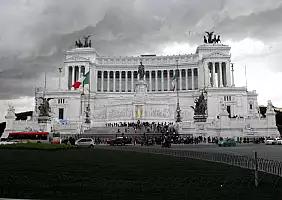 turistipercaso italia-k9124