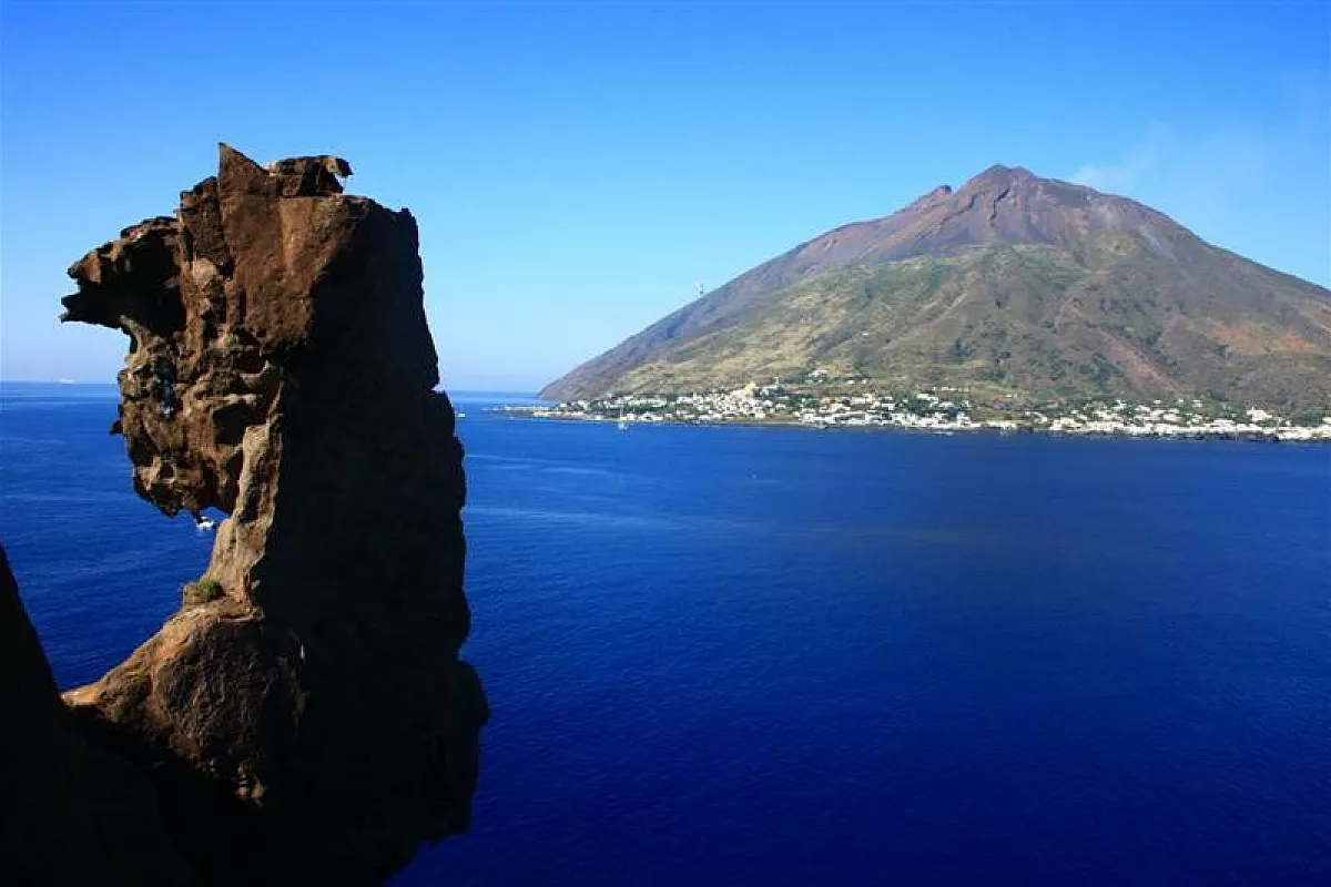 Sette gioielli nel Mediterraneo