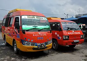 turistipercaso jakarta-92z4b