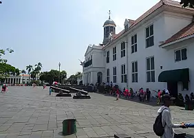 turistipercaso jakarta-d3eja