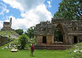turistipercaso kabah-cxwcg