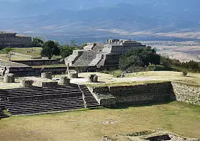 turistipercaso kabah-jdg4v