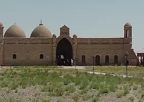 turistipercaso kazakistan-hm6q8