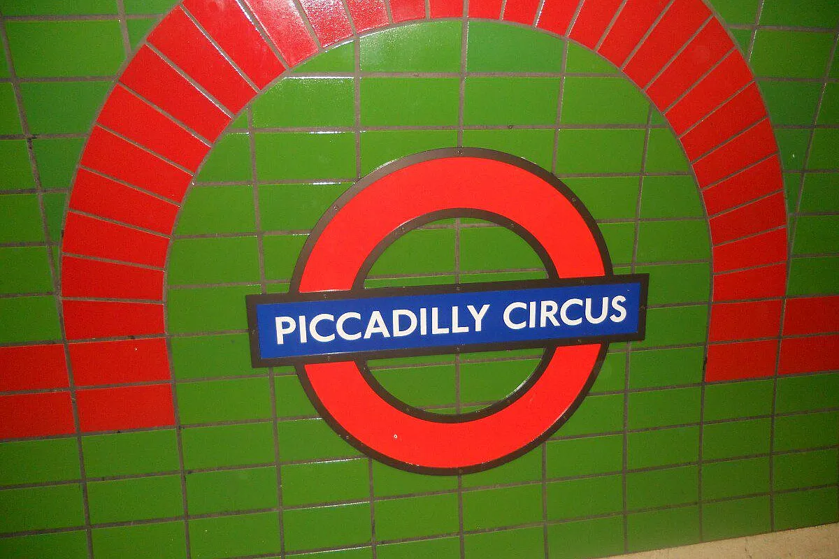 mind the gap!