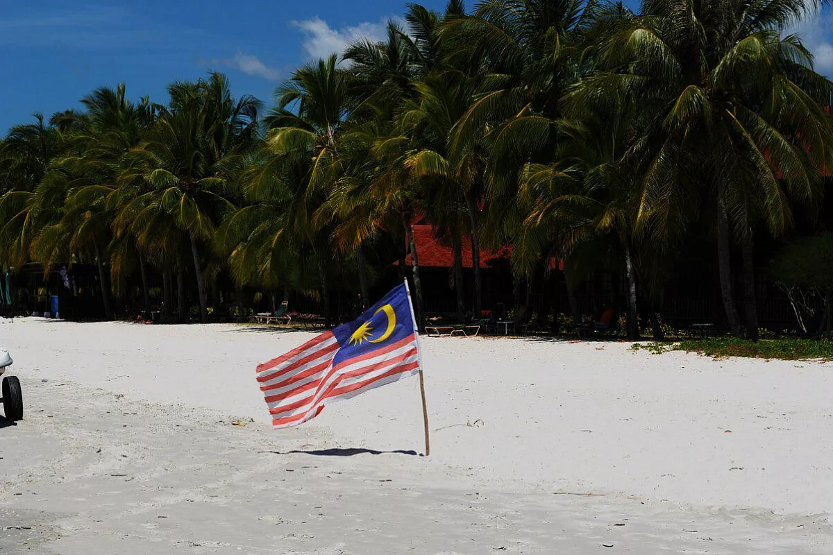 Fuga a Singapore, Malesia e Thailandia