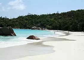 turistipercaso la-digue-seychelles-78tvw