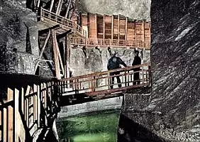 turistipercaso la-miniera-di-sale-di-wieliczka-5acrd