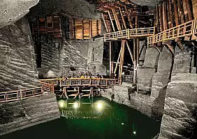 turistipercaso la-miniera-di-sale-di-wieliczka-knqvm