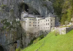 turistipercaso lago-di-bled-lago-qpjbn