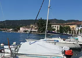 turistipercaso lago-di-garda-j8yng