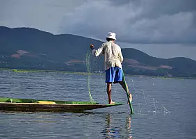 turistipercaso lago-inle-rwehn
