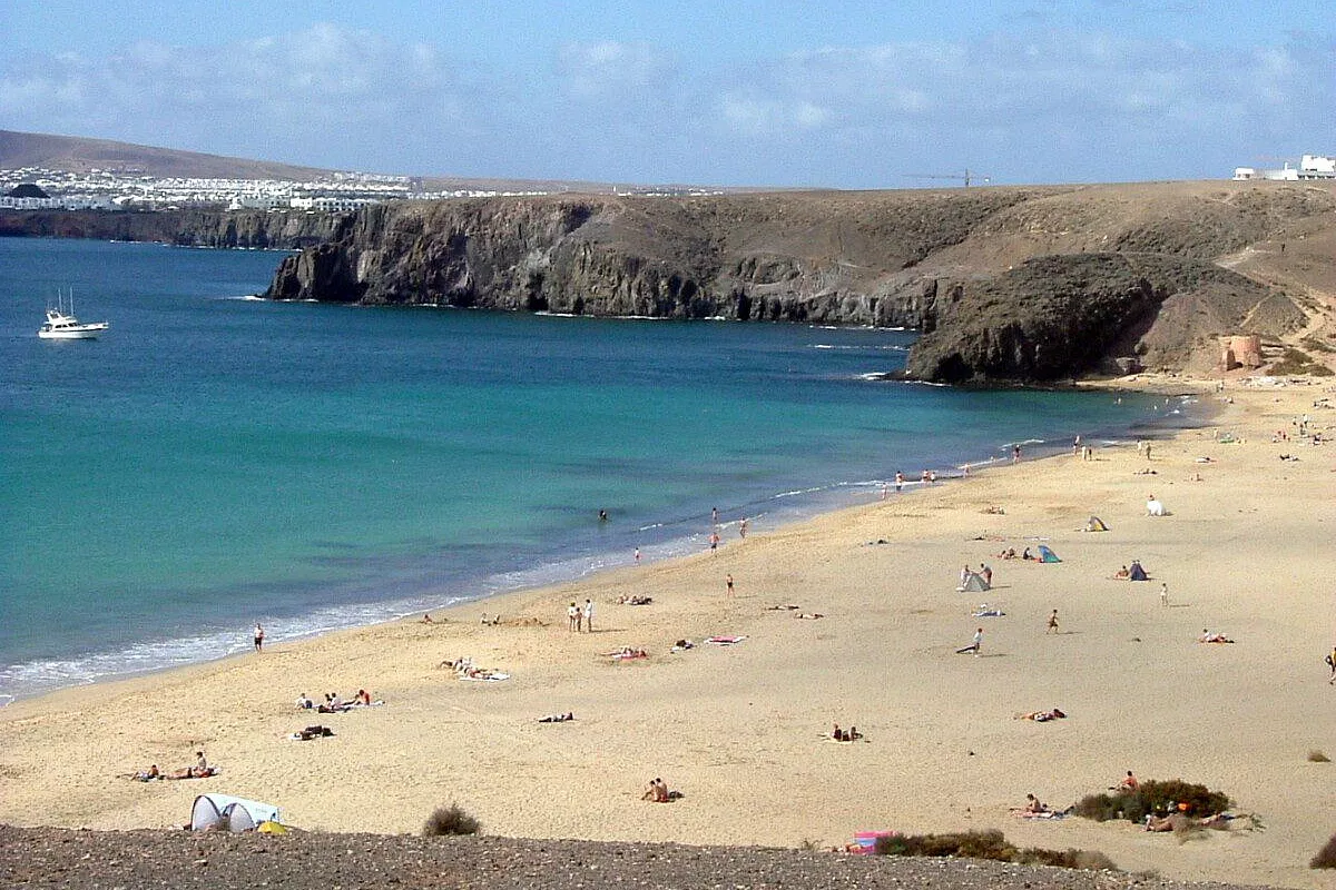 Natura sorprendente impreziosita dal rispettoso intervento dell’uomo: LANZAROTE
