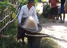 turistipercaso laos-r5yfq
