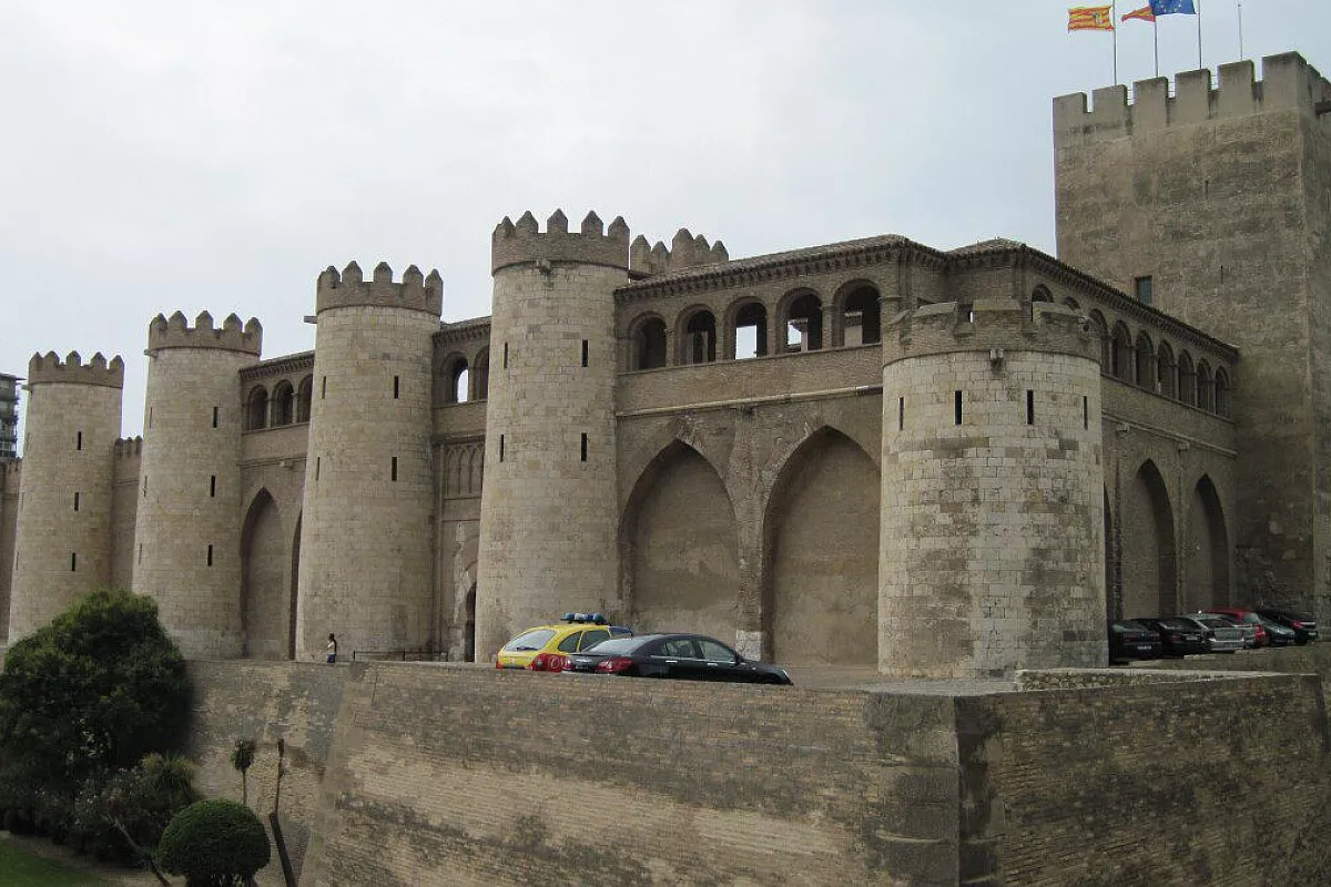 aljaferia esterno