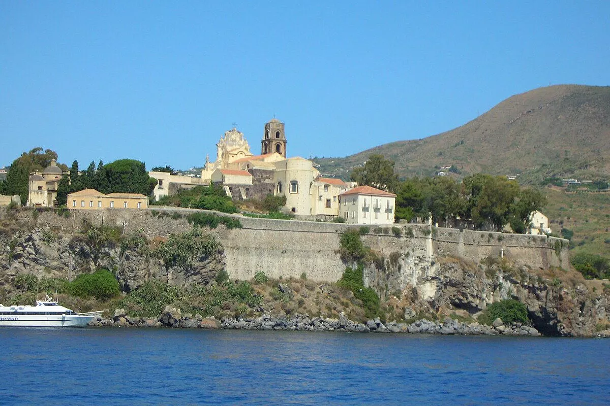 LIPARI