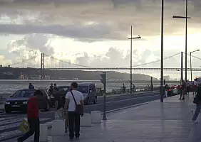 turistipercaso lisbona-awqbe