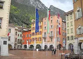 turistipercaso lombardia-9ymrq