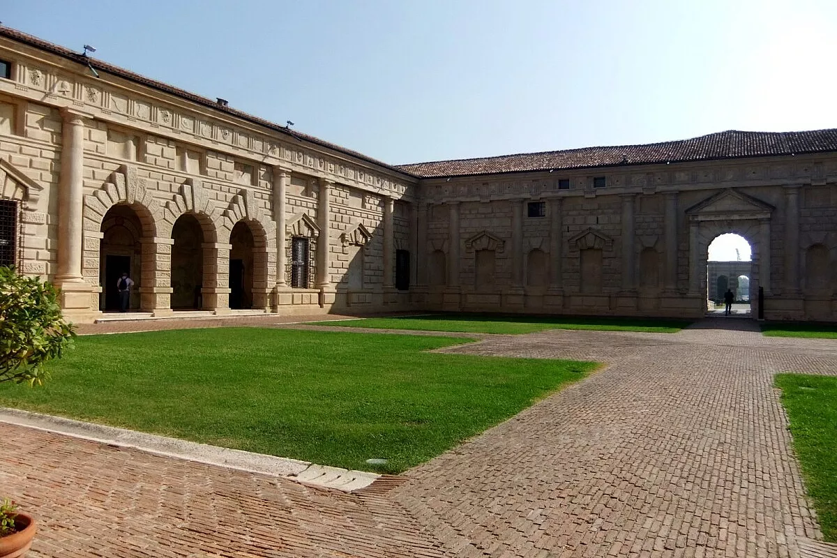 Un giorno di sole a Mantova