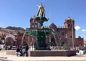 turistipercaso machu-picchu-monumento-1z9k8