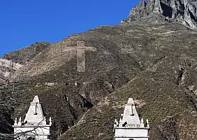 turistipercaso machu-picchu-monumento-qwtww