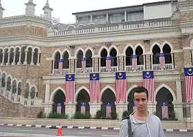 turistipercaso malesia-xbb5y