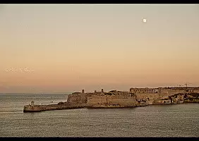 turistipercaso malta-passeggiata-xbvug