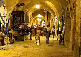turistipercaso mar-morto-u79kp