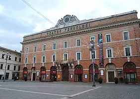 turistipercaso marche-b5s3f