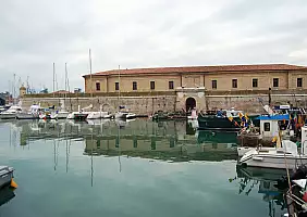 turistipercaso marche-hk6m5