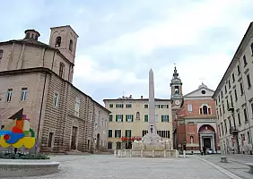 turistipercaso marche-vqmw4
