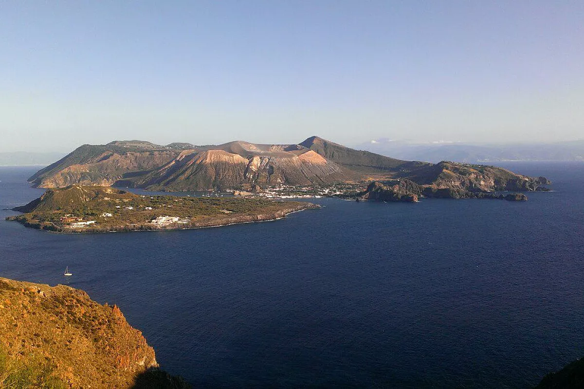 Vista su Vulcano dall'osservatorio